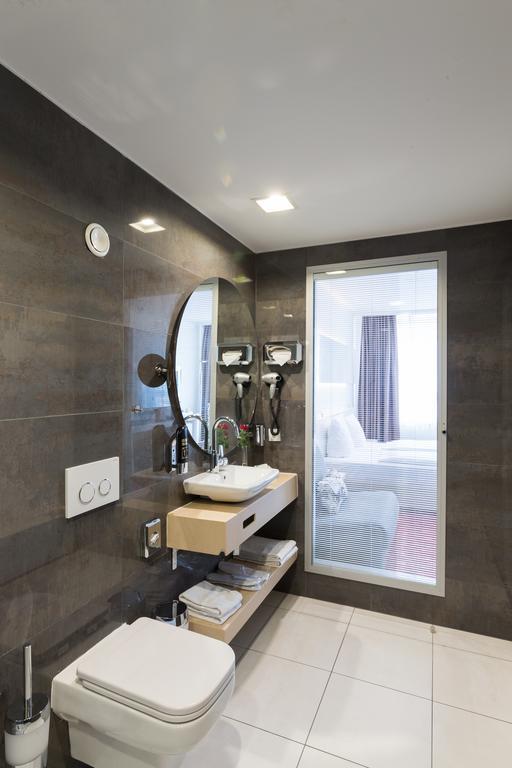 Bayer's 3* Munich